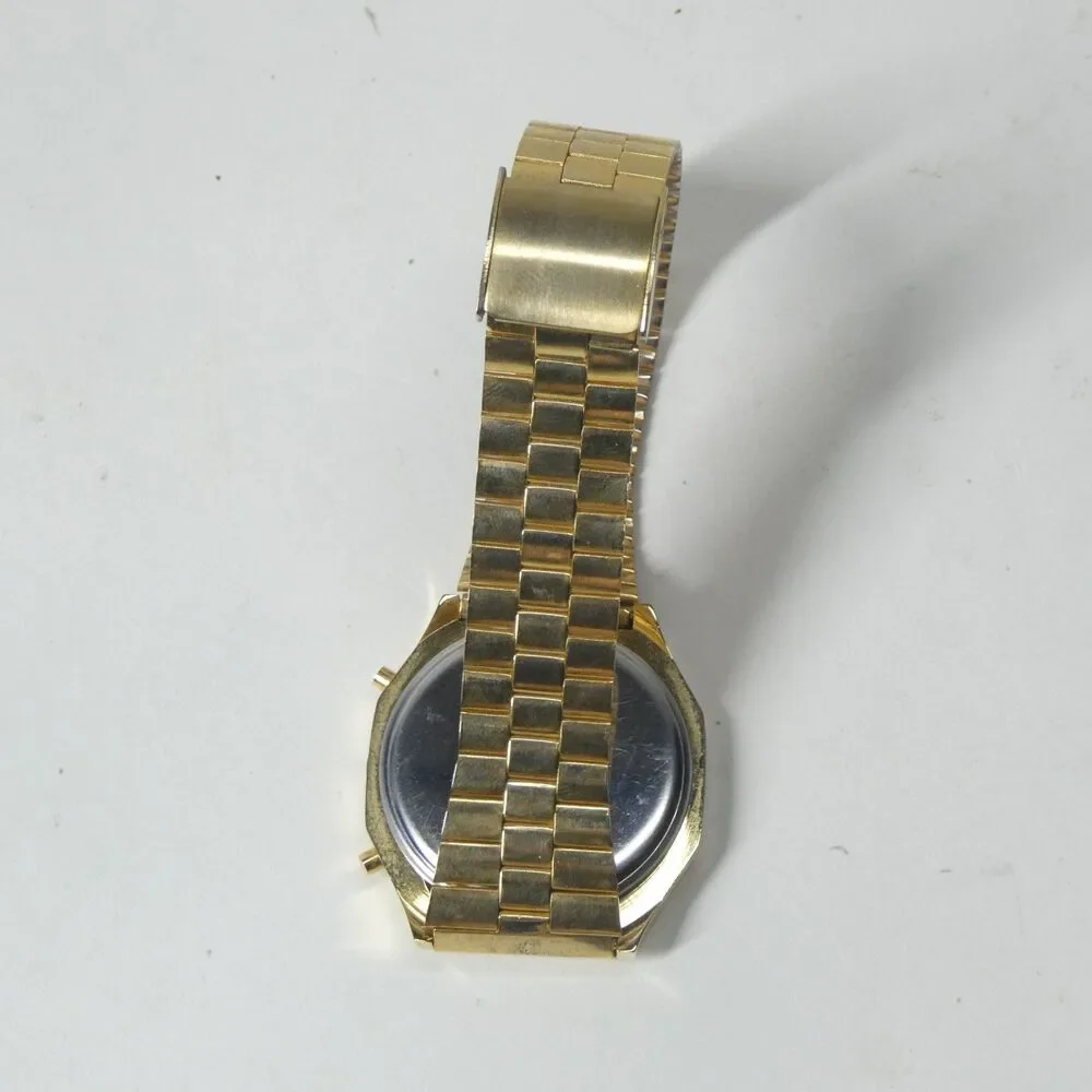 Dynamic LCD Quartz Watch Vintage Goldtone Black Hong Kong Wristwatch